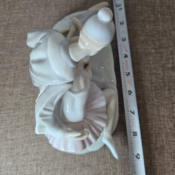 Paul Sebastian Porcelain Figurine "The Ballerina" Closing Scene With Clown - Picture 10 of 11